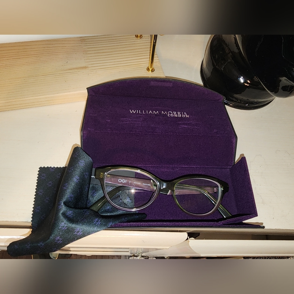 William Morris London Glasses